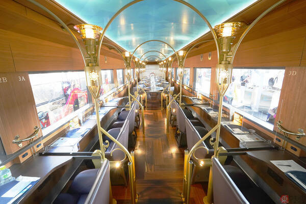 キャラ立ちまくり観光列車「時代の夜明けのものがたり」に乗る 中は“宇宙船”そのワケは