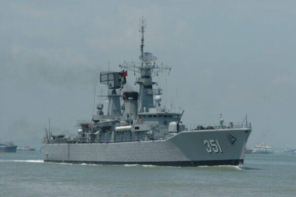 なぜ最新型ではなく「艦齢40年の旧式艦」を欲しがるのか？ 海自“あさぎり型”にインドネシアが熱視線を送る切実な理由