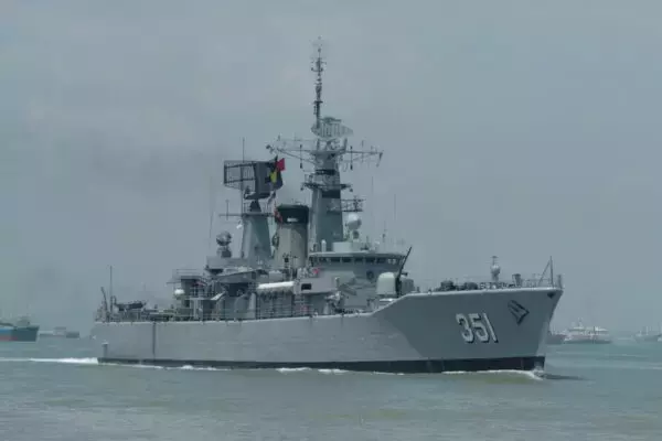 「なぜ最新型ではなく「艦齢40年の旧式艦」を欲しがるのか？ 海自“あさぎり型”にインドネシアが熱視線を送る切実な理由」の画像