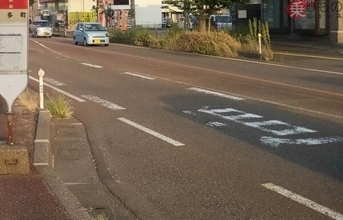 花火大会のある長岡市の路面は「ちょっと赤い？」その理由は冬にあった 柿の種を発明した人が考えた装置とは!?