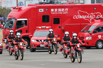 東京消防出初式 都知事参加は2年ぶり 配備したばかりのベンツ製10t水槽車も
