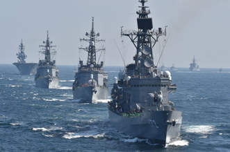 クラゲ大量発生で起きたことも！「ブラックアウト」の恐怖とは 海上自衛官の証言「とにかく肝が冷えた…」