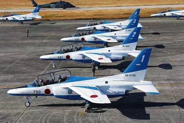 「ブルーインパルス」愛知県誕生150年で展示飛行 11/26（土）名古屋上空では演技も