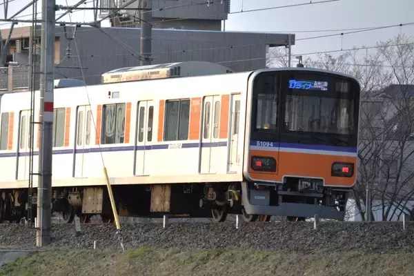 「一時は指摘で見送りも… 東武東上線「TJライナー」15周年HM 新デザインで掲出へ！」の画像