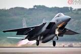 「空自機が中国軍とロシア軍の「怪鳥」を激写！ 四国沖まで飛行も 小泉防衛相は「示威行動と捉えざるを得ない」」の画像1