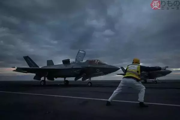 NATO演習で「蛇の目のF-35」がフィンランドに初飛来! 英空母も参加し「戦時に最重要な機能」を提供