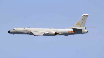 中国＆ロシアの爆撃機4機 日本周辺で編隊飛行 北海道・東北沖には情報収集機も