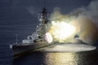 トランプ大統領「自分の名の戦艦だ！」なぜ今さら？ レーザー＆レールガン搭載の「21世紀の軍艦」じつは“戦艦”と呼ぶに相応しいかも