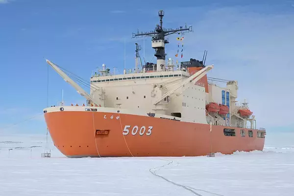 南極観測船「しらせ」は人名？ 実は自衛艦の命名規則の“ご法度” いったい何に由来するのか