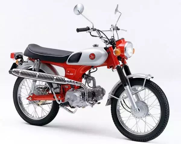 「背広を着たビジネスマンが乗る“原付”」 スーパーカブと並ぶもう一つの“ビジネスバイクの金字塔”を今こそ振り返りたい！