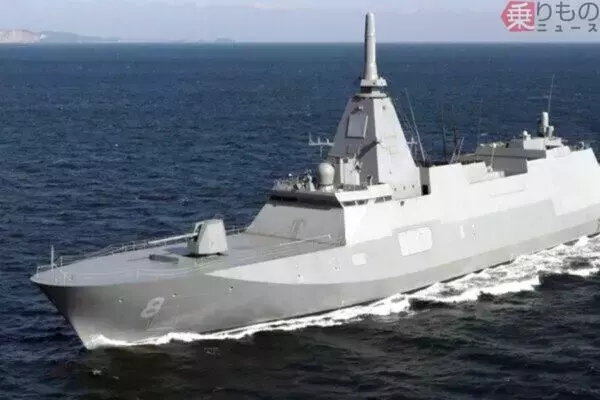 海自と中ロ海軍の「ステルス艦」同士がにらみ合い!? 最新護衛艦「ゆうべつ」が警戒監視に出動