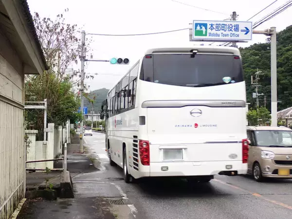 「ジャングリア」も「美ら海」も空港からノンストップ直結に？ 沖縄の観光スポットを激変させる“新道路”が具体化へ