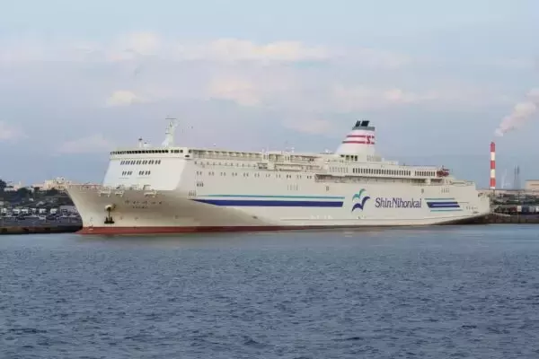 「関西～北海道を「約21時間」vs「約31時間」どっちが魅力!? 新日本海フェリー敦賀～苫小牧東「直行便と経由便」それぞれの魅力とは？ 10月からは「約46時間化」」の画像