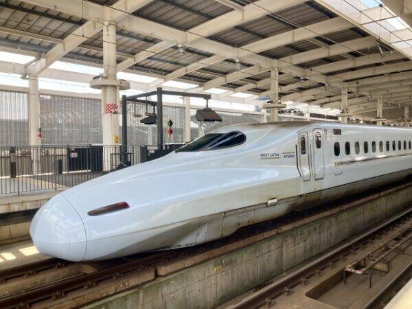 10年前は「13日」で復旧したのに… 九州新幹線が1か月以上も動けない、前回の熊本地震との「決定的な違い」とは？