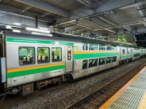 座って通勤・通学に「課金」、最も定着している路線はどこ？ いくらなら払えるか“上限”も明らかに！ 一方で“苦言”も多数!?