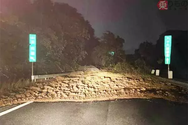 豪雨で「凄惨な状況」になった千葉東金道路、復旧 「被害の大きさが…」SNS戦慄の現場からわずか4日で 作業員に労いの声集まる