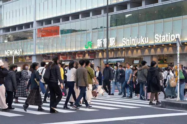 「日本で3番目に利用者が多いJR駅」知ってますか？ 2022年度は“返り咲き” JR東日本が公表