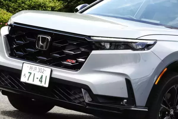 3年遅れでやってきた「ホンダの最上級SUV」強みはどこに？ ファンからは待望の声 ただライバルはみんな最新型に！