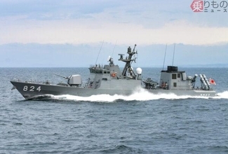 海自の最速艦艇が「主砲を撃ちまくる」珍しい映像が公開 最高速力は80km/h以上！ 対空戦能力を披露