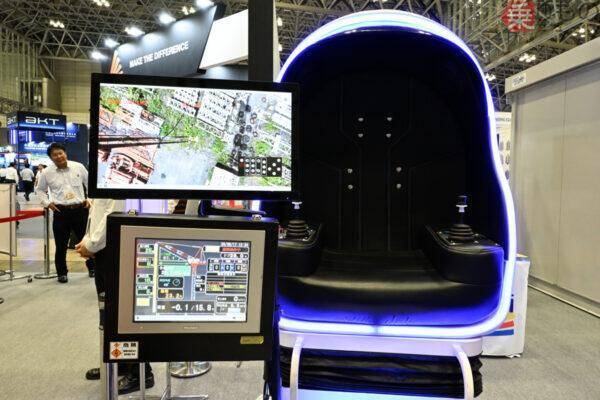 タワークレーンも地上から安全操作！ アクティオの電動建機・遠隔化技術と屋内向け「冷える～む3」にみる建設現場の進化