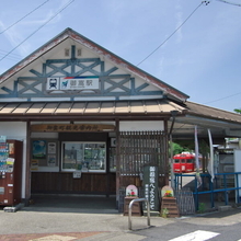 利用者65％減!?「名鉄屈指の赤字路線」ひとまず存続 それでも危機が去らないワケ