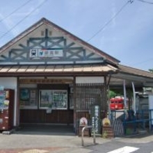 利用者65％減!?「名鉄屈指の赤字路線」ひとまず存続 それでも危機が去らないワケ