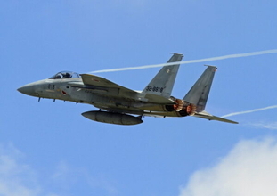 日本海で空自機とロシア軍機が睨み合い 石川県沖まで飛行した“怪しい機体”の画像を防衛省が公開