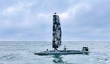 「ピンチになったら「潜って海中に逃げる！」世界唯一の海洋ドローン 衝撃のスペックとは？「動力源は太陽光と風力のみ」」の画像1