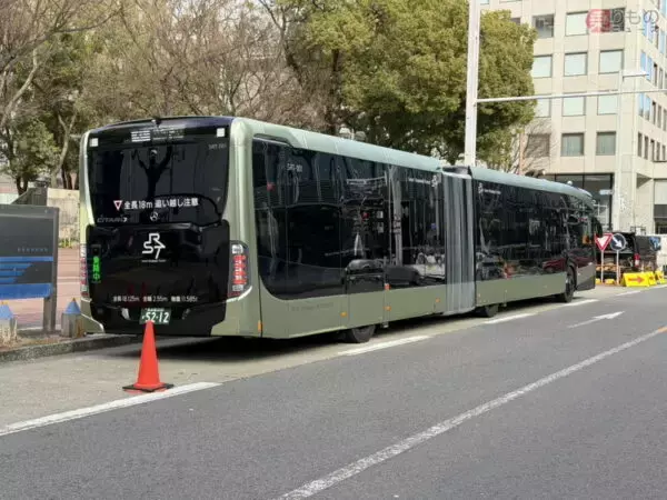 名古屋で「18mの近未来な乗りもの」が走行開始！ 地下鉄より“ラク”に繁華街へ行ける「使える足」の正体