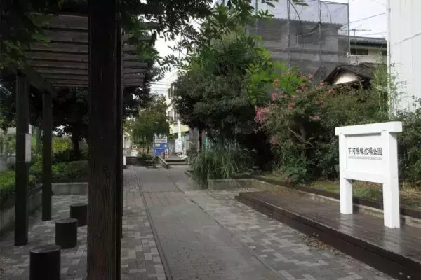 砂利・軍需品から競馬ファン・囚人まで！ いろいろ運んだ異色の国鉄線、廃止50年だけど一部現役の数奇な歴史