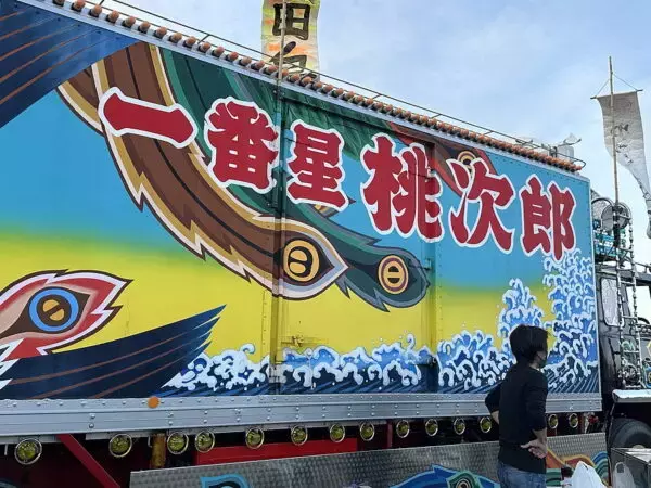 「ほ、本物なの!? 超有名デコトラ「一番星」はまだ現役!! 誕生から半世紀…その紆余曲折とは」の画像