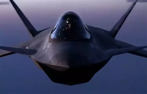 ドイツ「次世代戦闘機」新計画を発表！“ステルス機っぽい”機体が無人機と編隊飛行をとる映像公開