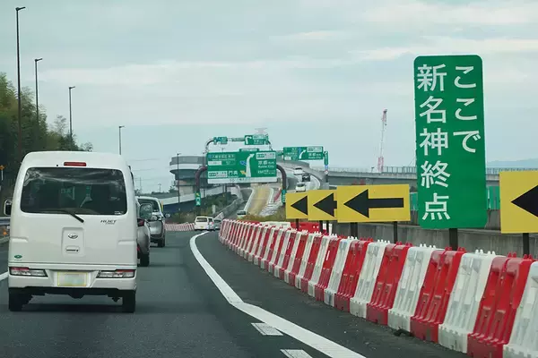 「「あ、ここ“新名神”か！」 京都の“1区間だけ”なぜ開通してるの？ あるとないとじゃ大違いのミニ区間 延伸はいつ？」の画像