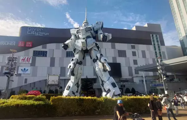 お台場「ユニコーンガンダム」ついに“見納め”へ！ 9年の歴史に幕 SNSでは「寂しい」の声 フィナーレに向けた企画も？