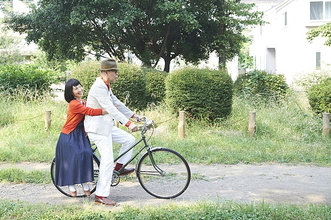 「アニメや映画の真似しないで!!」 自転車「ニケツ」がメチャ危ないわけ 実は構造的に危険！ 違反キップ切られるだけじゃない