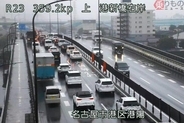 名古屋の大動脈“また”通行規制で大渋滞！ 橋桁など“多数の亀裂”新たに確認 「上下線通行止め」で迂回呼びかけ