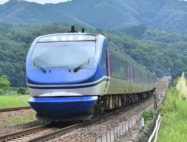 「スーパーはくと「姫路乗り換え」大幅強化へ 新幹線接続改善で「約30分時短」も!? 3月ダイヤ改正」の画像