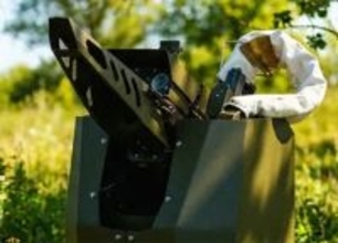 ロシア軍の「光ファイバードローン」をAIが木っ端みじんに？ 兵士を危険に晒さない防空システムとは
