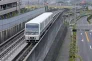 300億円かけたのに15年で廃止!? 幻の路線「ピーチライナー」なぜ失敗したのか？20年経っても“解体されない”切実な事情