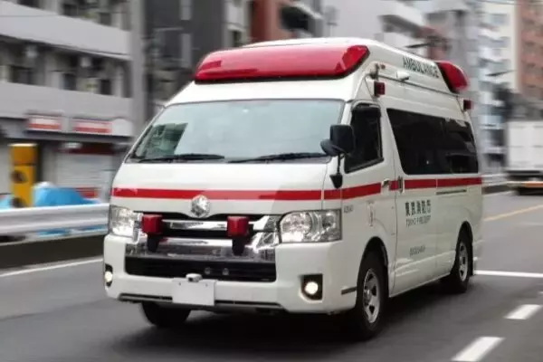救急車が近づくと信号が「赤→青」に…ナゼ!? 裏で動く「命を繋ぐ最新インフラ」の制御とは