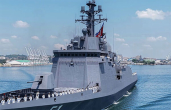 “北朝鮮史上最大”ミサイル駆逐艦「崔賢」就役へ！ 姉妹艦は進水式を失敗して“横転”した艦として有名？