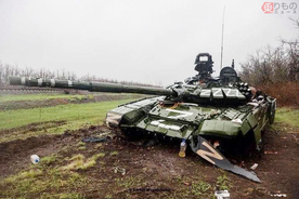 ウクライナ「ドンバスの戦い」は本格的な戦車戦になるか ロシアの「力押し」有利な戦局に？