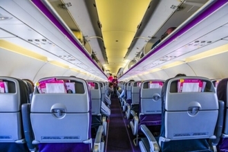 LCCの深夜・早朝便て儲かるの？「空港の割引 vs 地上費割増」の舞台裏 あえて日中便にした会社も