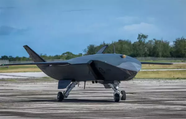 “未来の空戦”へ向けた1歩!? 米戦闘機 無人機と連携しての行動を検証 創作物の話が現実になる日は近い？