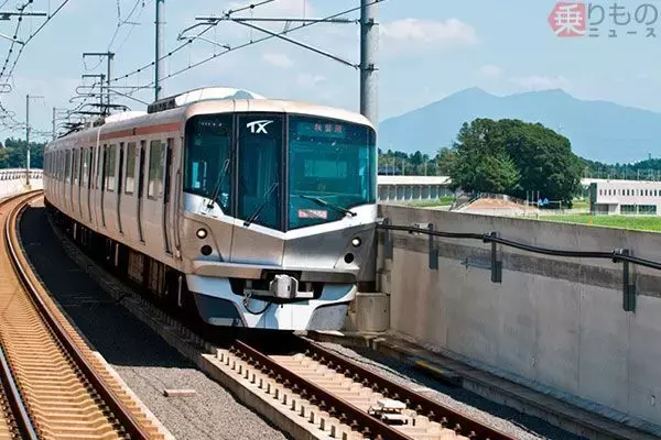 定刻より「早発」をお詫び つくばエクスプレス八潮駅 「お客様からの苦情等はありません」