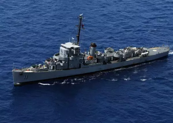 驚異の75年現役！ フィリピン海軍の旗艦を務めた元「海自の護衛艦」  中国と対峙し続けた数奇な歴史とは