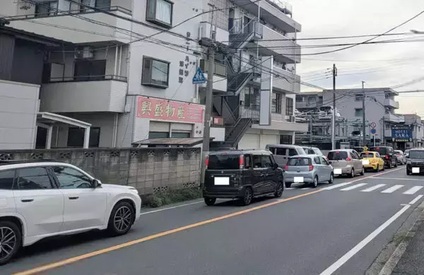 千葉で最も「絶望的な渋滞」路線のひとつ“改良”でどう変わる!? 狭すぎて危険 自転車は安全になる？ 市民の“意見”に県が回答