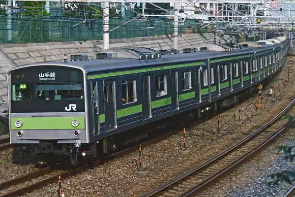 懐かしの山手線205系、その後どうなった？ 国鉄のコスパ電車はいかに重宝されたか