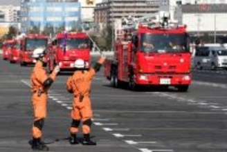 「大地震の直後だからこそ」東京消防庁が出初式 赤羽火災で注目集めた最新装備も！
