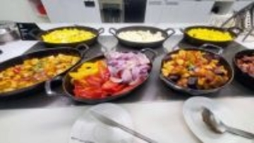 日米2社のビジネスクラスを乗り比べ！のはずが…波乱の連続に トラブルの一部始終とANAがみせた連携プレー